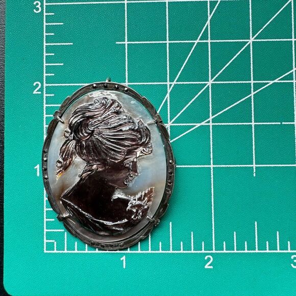 VTG Carved Abalone Shell Marcasite Woman Cameo Sterling Silver Pendant Brooch - Picture 7 of 7